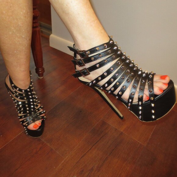 NNB Black Studded Multi Strap High Heel Platform Sandals - Picture 5 of 8